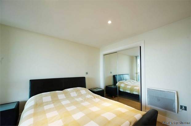 Additional Property Image 2 bedroom Flat for sale in London 4