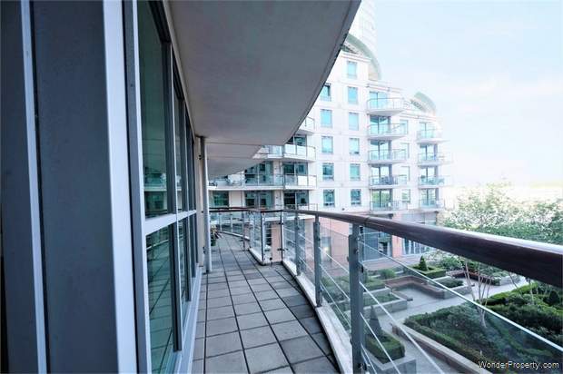 Additional Property Image 2 bedroom Flat for sale in London 9