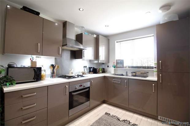 Additional Property Image 3 bedroom Semi Detached for sale in Preston 2