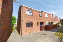 3 bedroom End of Terrace for sale in London