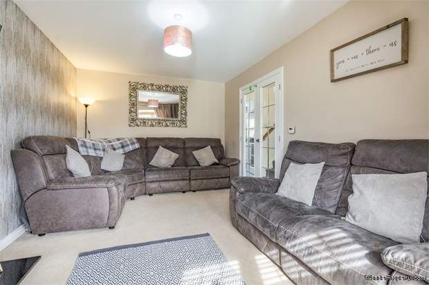 Additional Property Image 4 bedroom Detached for sale in Barnsley 3