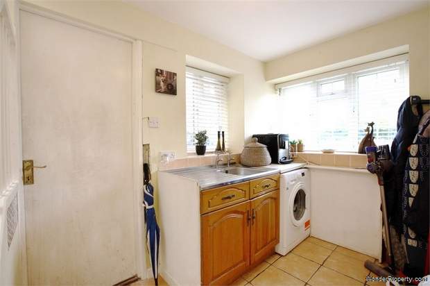 Additional Property Image 5 bedroom Detached for sale in Radstock 6