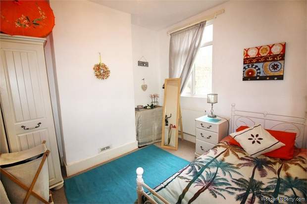 Additional Property Image 1 bedroom Flat for sale in Brighton 6
