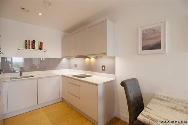 Additional Property Image 2 bedroom Flat for sale in London 4