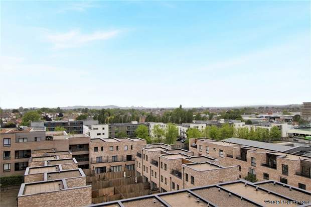 Additional Property Image 2 bedroom Flat for sale in London 10