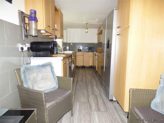 Additional Property Image 3 bedroom Terraced for sale in Larkhall 5
