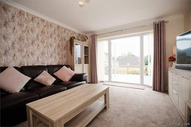 Additional Property Image 4 bedroom Detached for sale in Knottingley 9