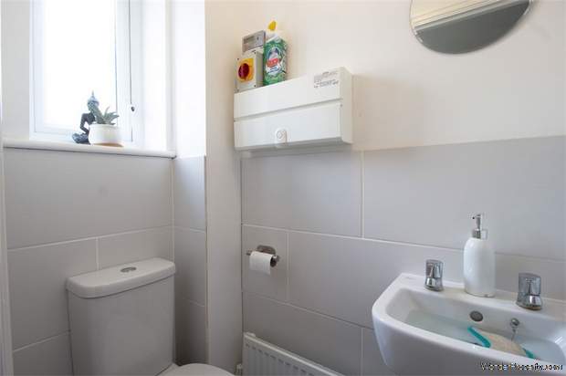 Additional Property Image 2 bedroom Semi Detached for sale in Tilbury 6