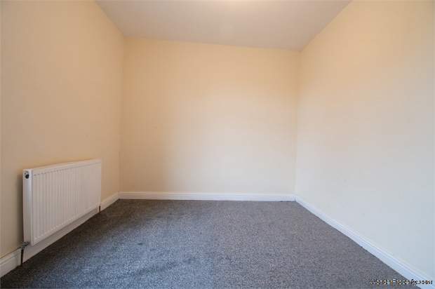 Additional Property Image 2 bedroom End of Terrace for sale in Dewsbury 5