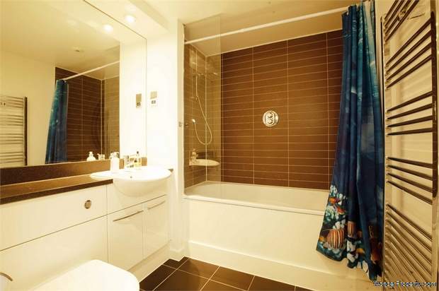 Additional Property Image 2 bedroom Flat for sale in Romford 8
