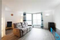 2 bedroom Flat for sale in Romford