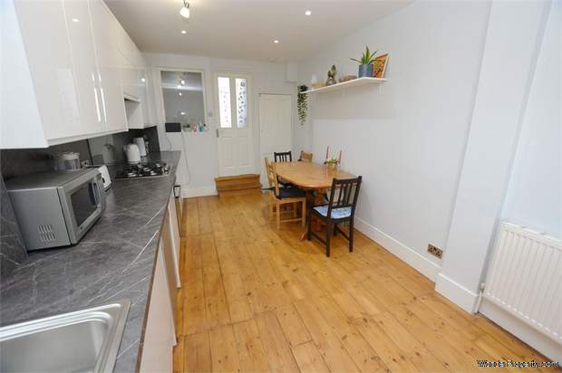 Additional Property Image 5 bedroom Semi Detached for sale in London 5