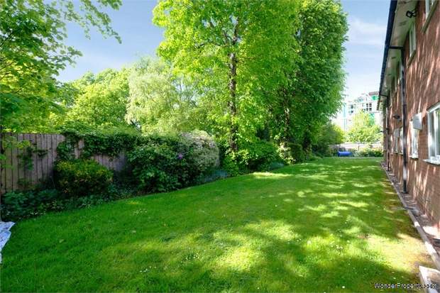 Additional Property Image 2 bedroom Flat for sale in Birmingham 10