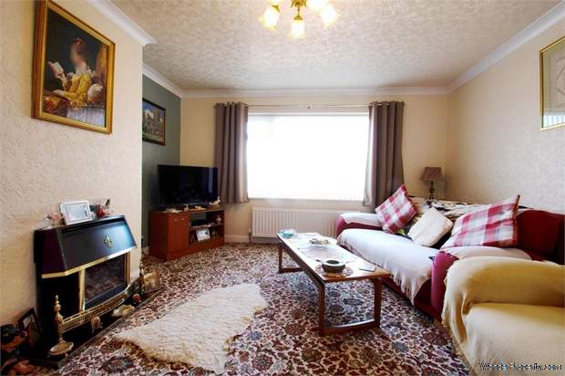Additional Property Image 3 bedroom Detached Bungalow for sale in Driffield 2