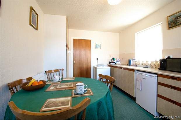 Additional Property Image 3 bedroom Detached Bungalow for sale in Driffield 5