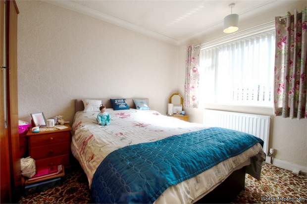 Additional Property Image 3 bedroom Detached Bungalow for sale in Driffield 7