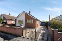 3 bedroom Detached Bungalow for sale in Driffield