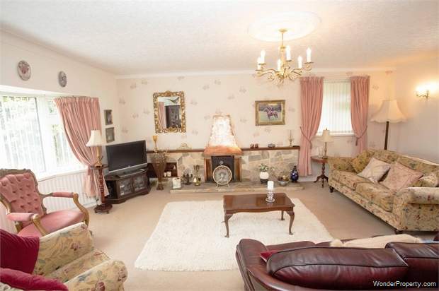 Additional Property Image 4 bedroom Detached for sale in Hillsborough 2