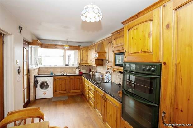 Additional Property Image 4 bedroom Detached for sale in Hillsborough 7