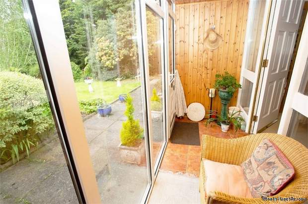 Additional Property Image 4 bedroom Detached for sale in Hillsborough 10