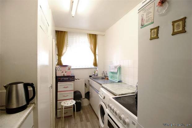 Additional Property Image 1 bedroom Flat for sale in Waltham Abbey 5