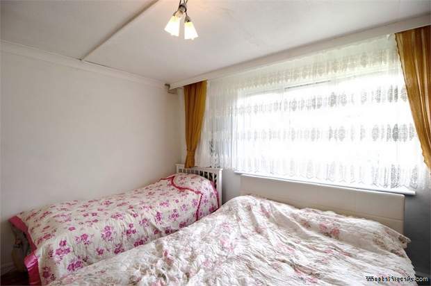 Additional Property Image 1 bedroom Flat for sale in Waltham Abbey 7