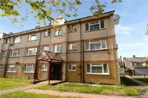 1 bedroom Flat for sale in Waltham Abbey