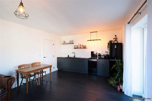Additional Property Image 2 bedroom Flat for sale in Solihull 3