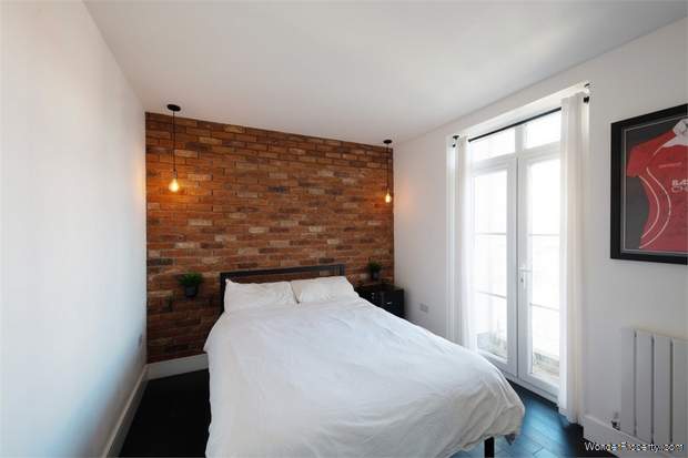 Additional Property Image 2 bedroom Flat for sale in Solihull 5