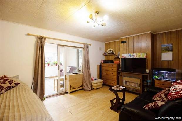 Additional Property Image 3 bedroom Semi Detached for sale in Hoddesdon 4