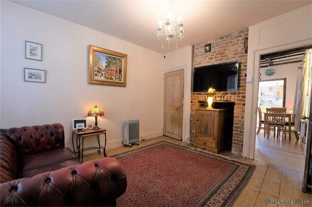 Additional Property Image 2 bedroom End of Terrace for sale in Canterbury 2