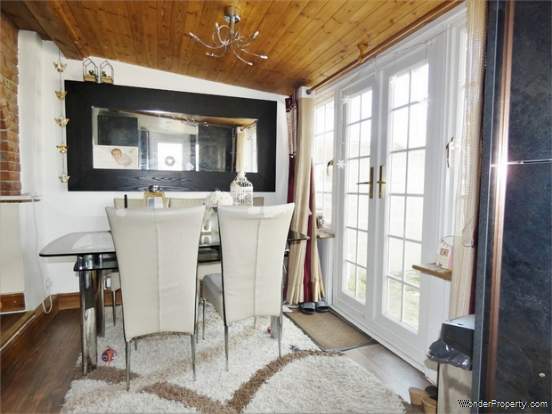 Additional Property Image 4 bedroom Semi Detached Bungalow for sale in Staines-upon-Thames 4