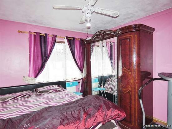 Additional Property Image 4 bedroom Semi Detached Bungalow for sale in Staines-upon-Thames 8