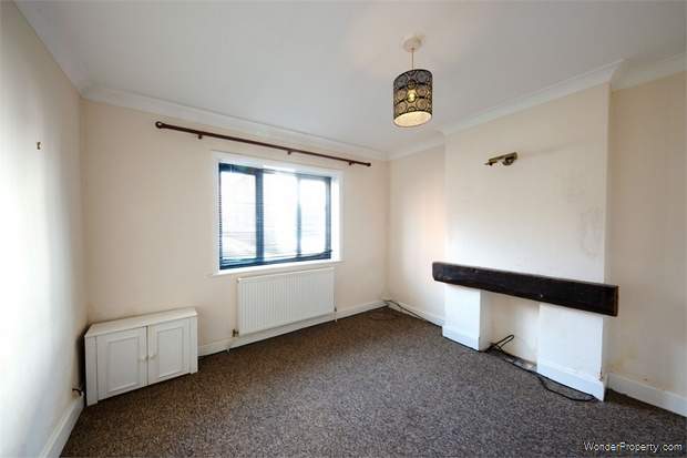 Additional Property Image 3 bedroom End of Terrace for sale in Uttoxeter 2