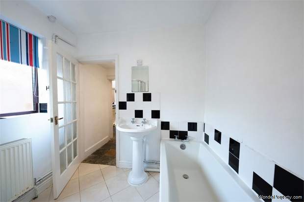 Additional Property Image 3 bedroom End of Terrace for sale in Uttoxeter 6