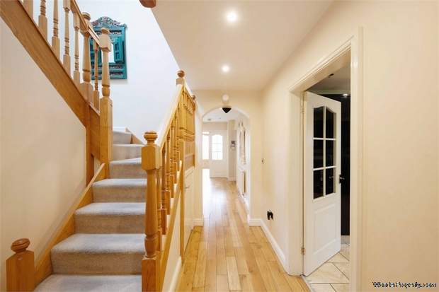 Additional Property Image 6 bedroom Detached Bungalow for sale in Sutton Coldfield 2