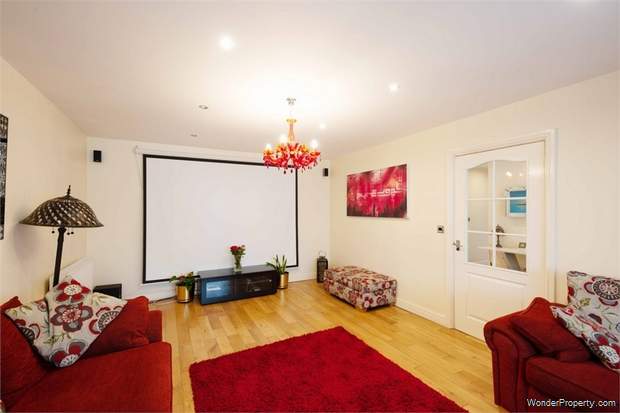 Additional Property Image 6 bedroom Detached Bungalow for sale in Sutton Coldfield 4