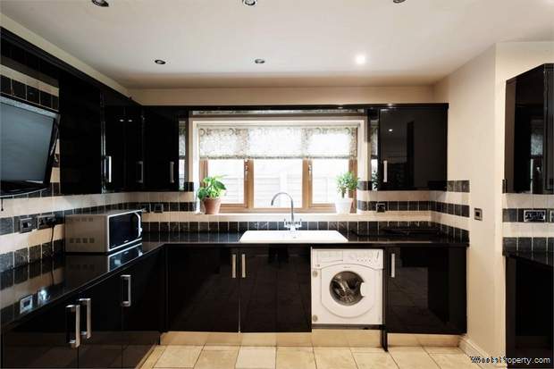Additional Property Image 6 bedroom Detached Bungalow for sale in Sutton Coldfield 7