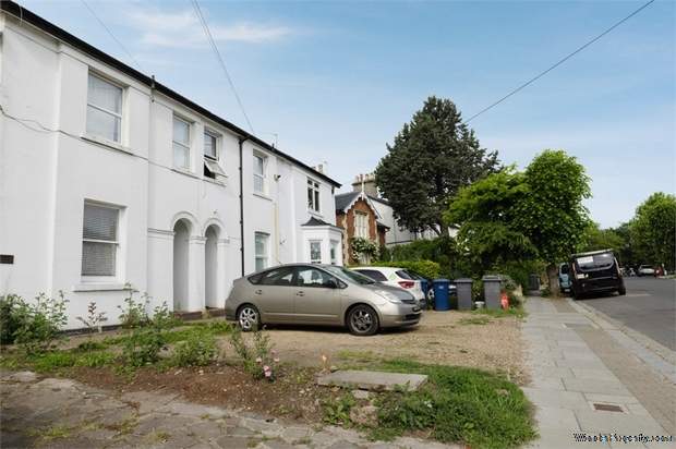Additional Property Image 1 bedroom Flat for sale in London 6
