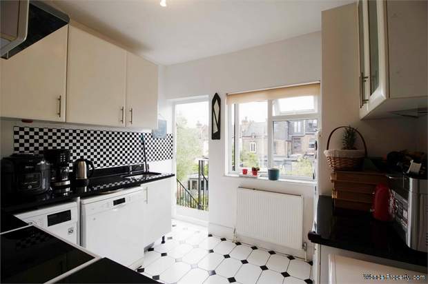 Additional Property Image 2 bedroom Flat for sale in London 5