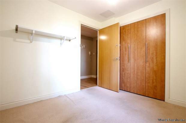 Additional Property Image 2 bedroom Flat for sale in Edinburgh 10