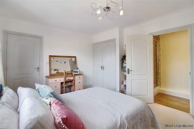 Additional Property Image 5 bedroom Detached for sale in Maesteg 10