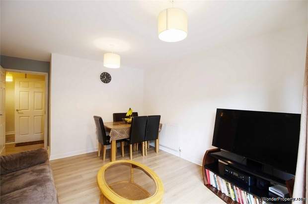 Additional Property Image 2 bedroom Flat for sale in Harrow 2