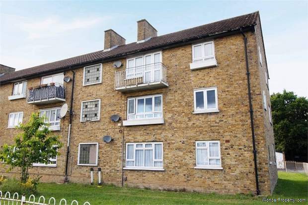 2 bedroom Flat for sale in Harrow