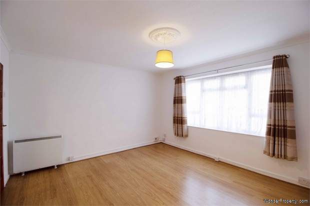 Additional Property Image 2 bedroom Flat for sale in Harrow 3