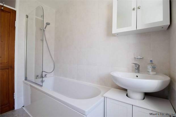 Additional Property Image 2 bedroom Flat for sale in Harrow 9
