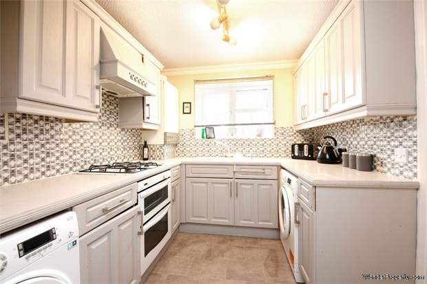 Additional Property Image 3 bedroom Semi Detached for sale in Oxford 6