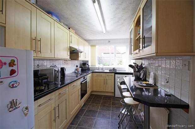 Additional Property Image 2 bedroom Semi Detached for sale in Brigg 5
