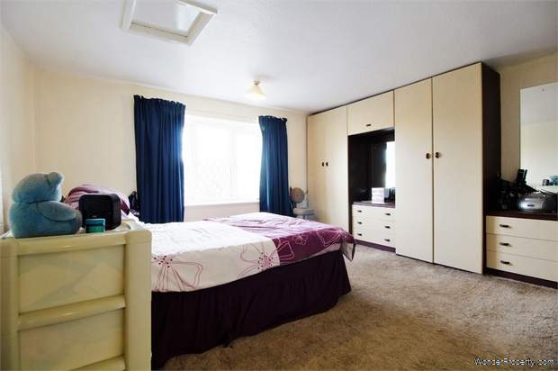 Additional Property Image 2 bedroom Semi Detached for sale in Brigg 8