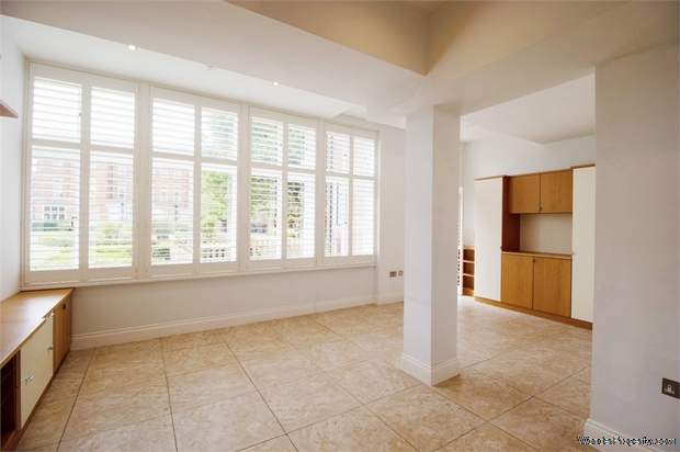 Additional Property Image 3 bedroom Flat for sale in Bushey 5